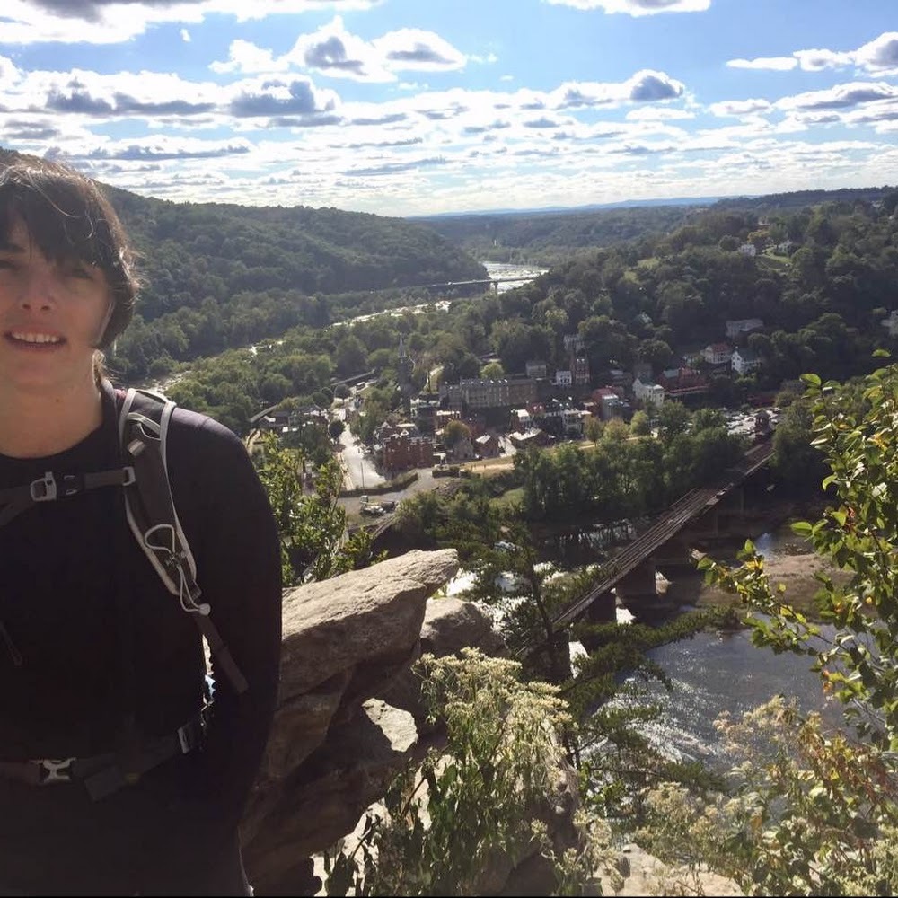 Meet your Posher, Alex
